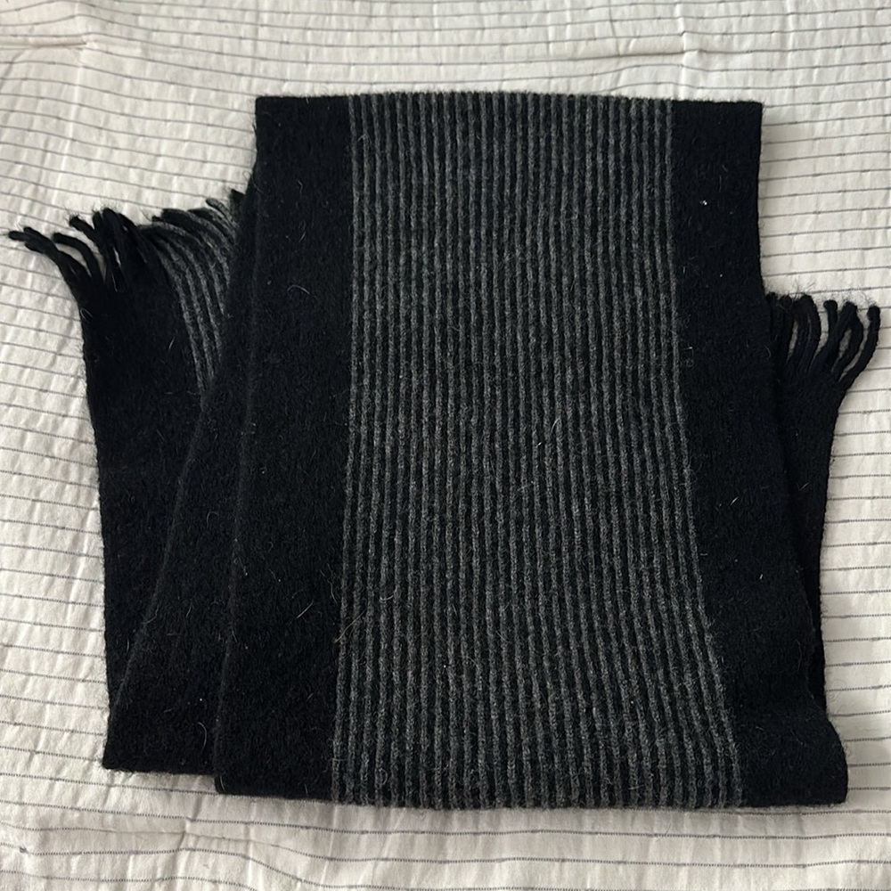 Men’s Calvin Klein Scarf